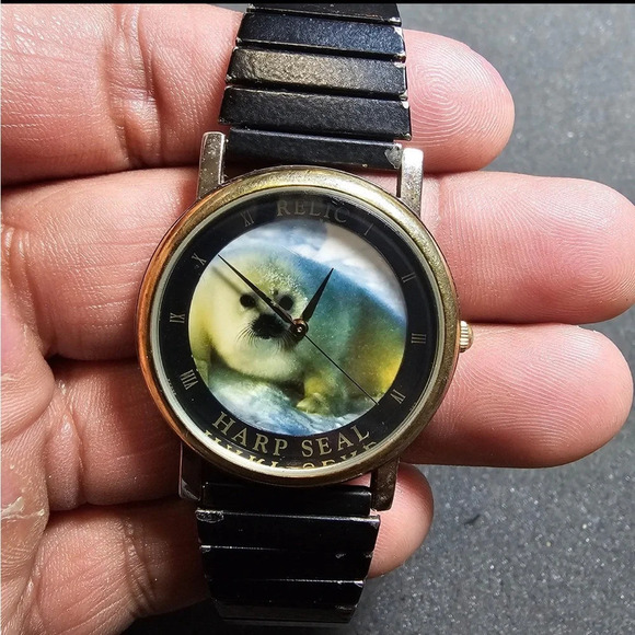 Relic Wild Life Series Quartz Unisex Watch Harp Seal Analog Working ZR-95004 - Picture 1 of 9